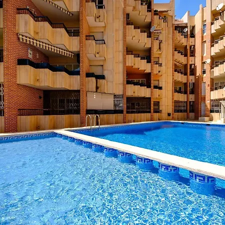 Playa Jardin Iv *