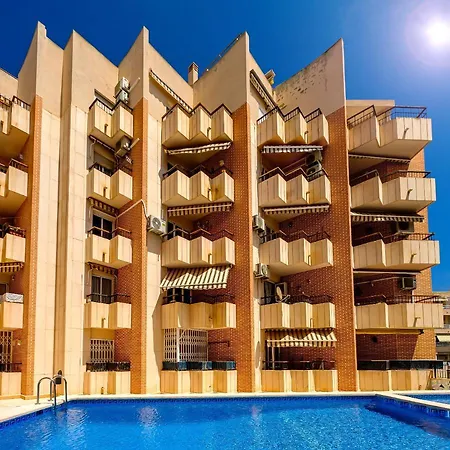 Playa Jardin Iv *